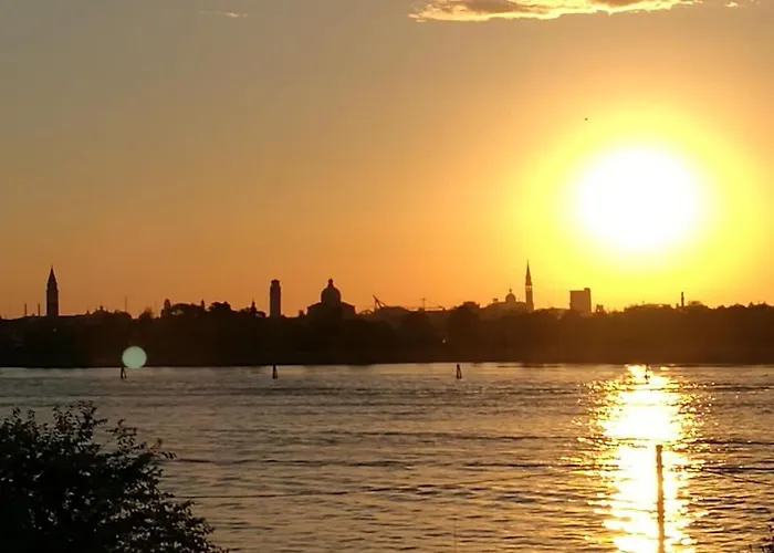 2pp Lido, Lagoon View * Venedig