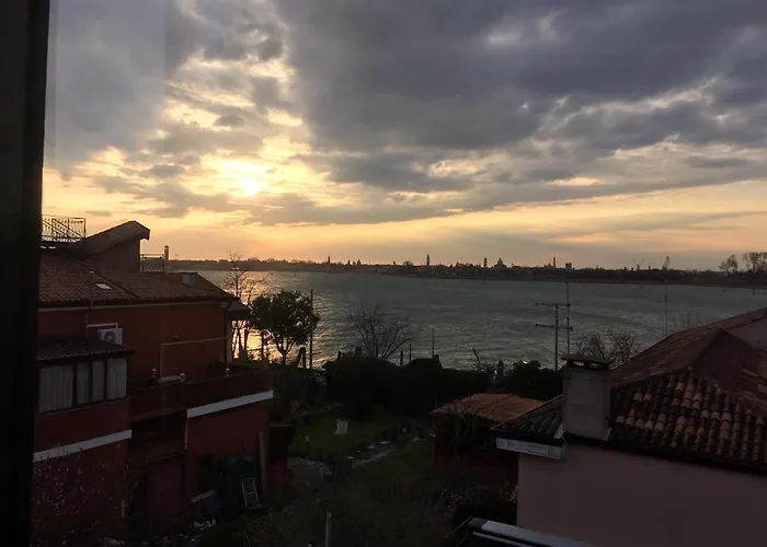 2pp Lido, Lagoon View Venice